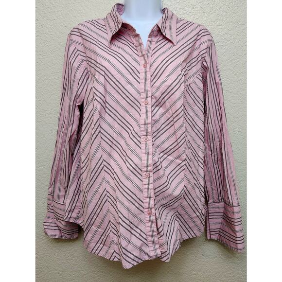 At Last & Company Pink Black Chevron Striped Button Up Top 3X Plus Lightweight - Picture 1 of 4